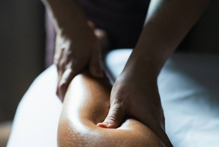 Leg relief massage at W Spa
